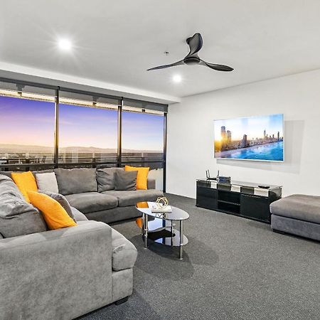 Kids Stay Free In Hinterland View 1 Bedroom Spa Apartment At Circle On Cavill - Q Stay Gold Coast Buitenkant foto